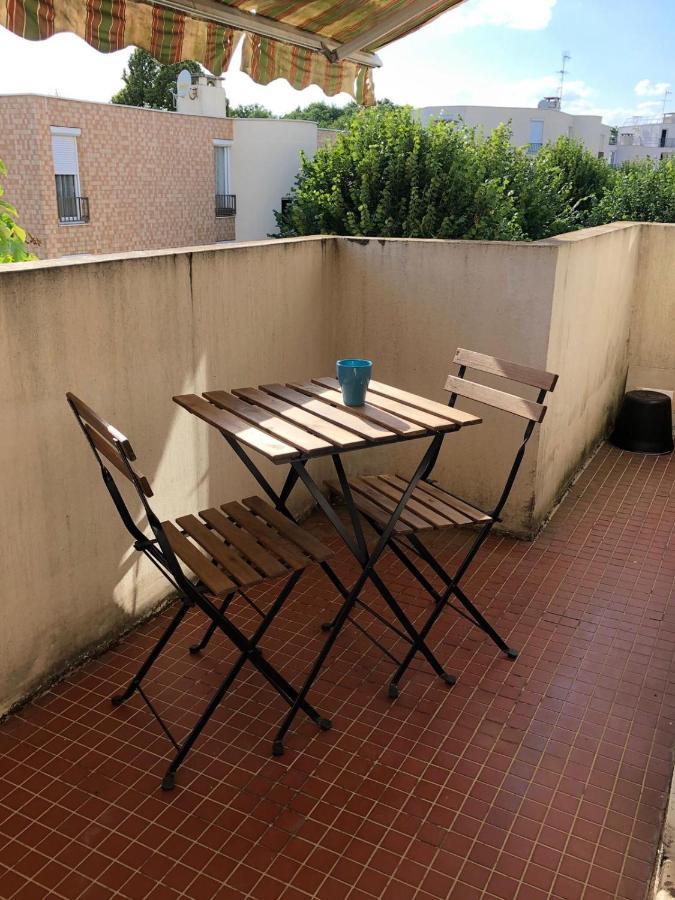 Bed and Breakfast Chambre Paisible Tout Confort Courcouronnes Экстерьер фото